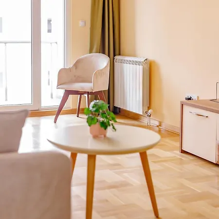 Airstar Hotel Surcin