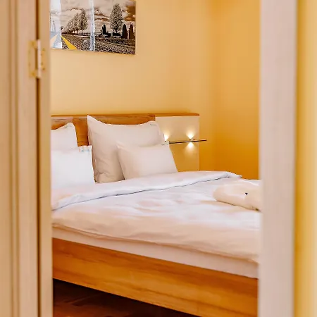 酒店 Airstar Surčin