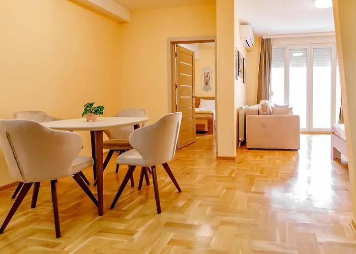 Hotel Airstar Surčin